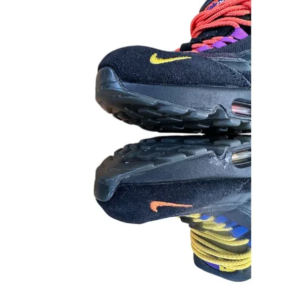 RARE Nike Air Max 95 Premium NY vs LA Shoes Mens 6.5 Women 8 Black Suede Leather - Picture 13 of 16